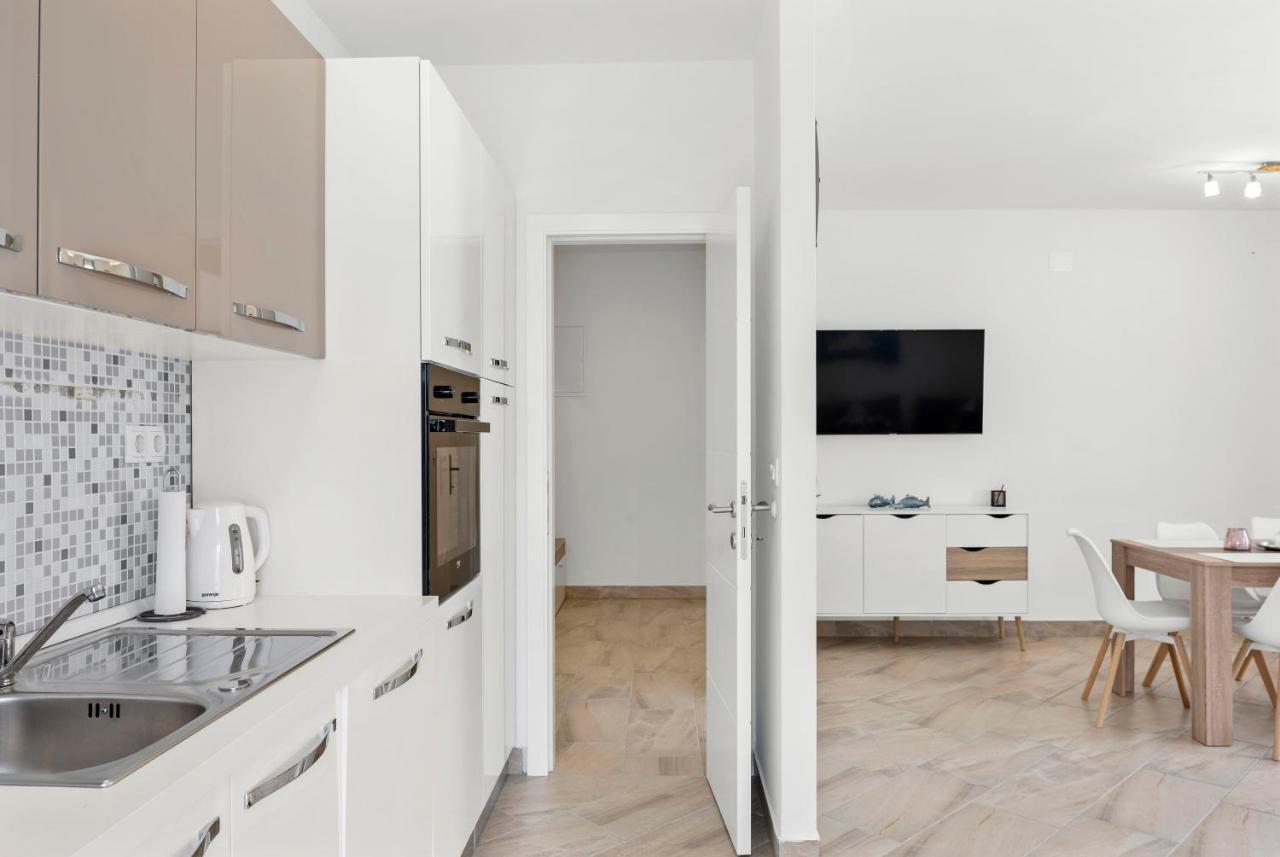 Aaa Anic Amazing Apartments Deluxe Сплит Экстерьер фото