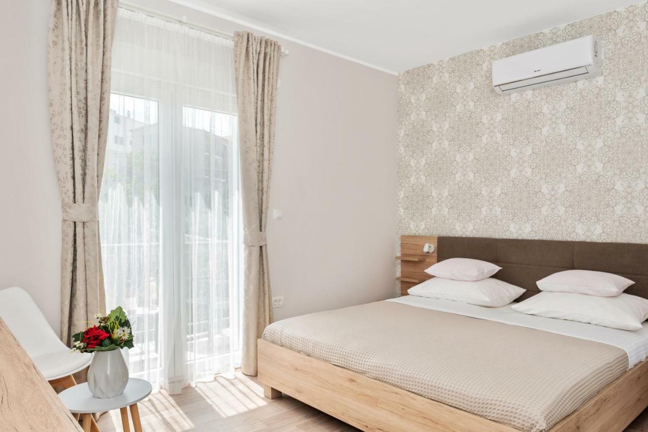 Aaa Anic Amazing Apartments Deluxe Сплит Экстерьер фото