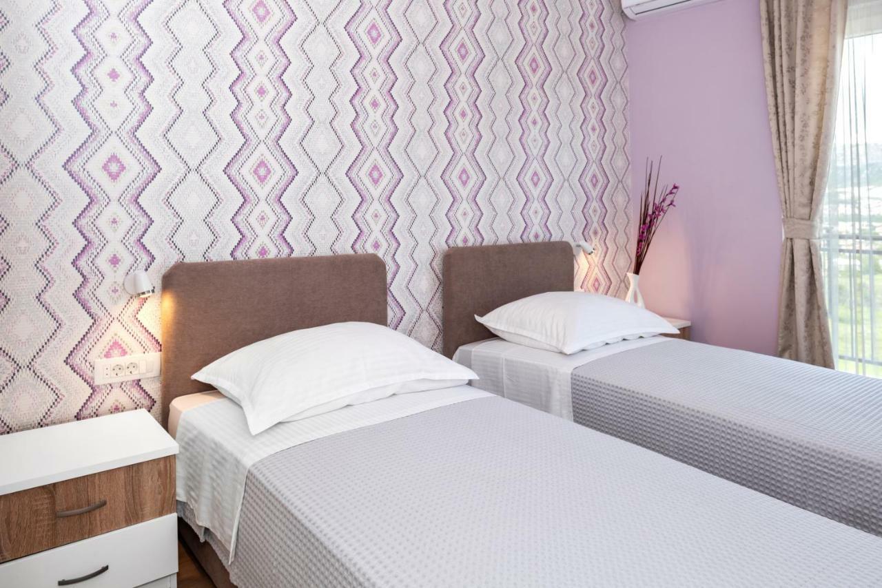Aaa Anic Amazing Apartments Deluxe Сплит Экстерьер фото